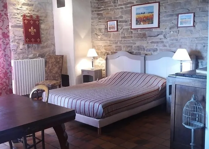 Auberge De La Halle